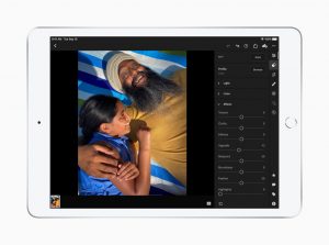 Apple iPad 8th Gen. Photos App